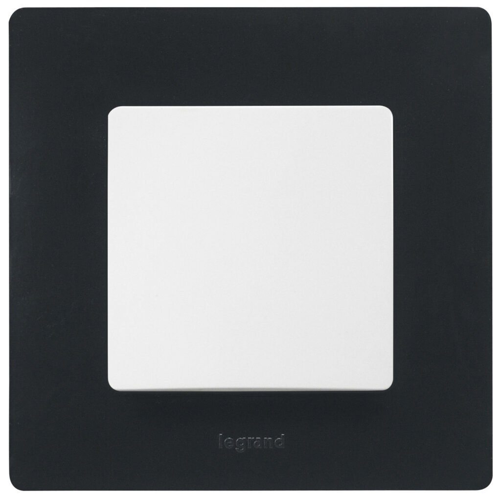 plaque 1 POSTE BLACK Niloé Packaging Gp Legrand 397051
