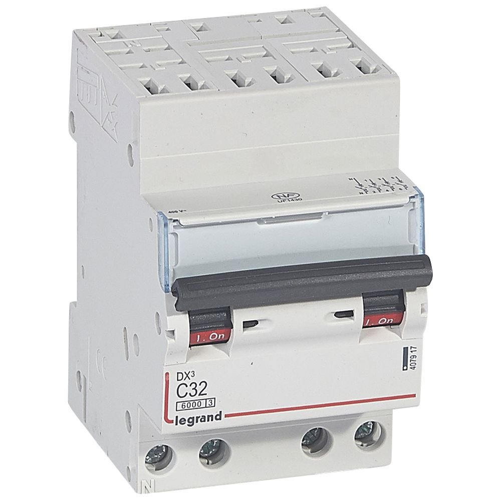 Disjoncteur Legrand DX3 4P 32A courbe C 407917