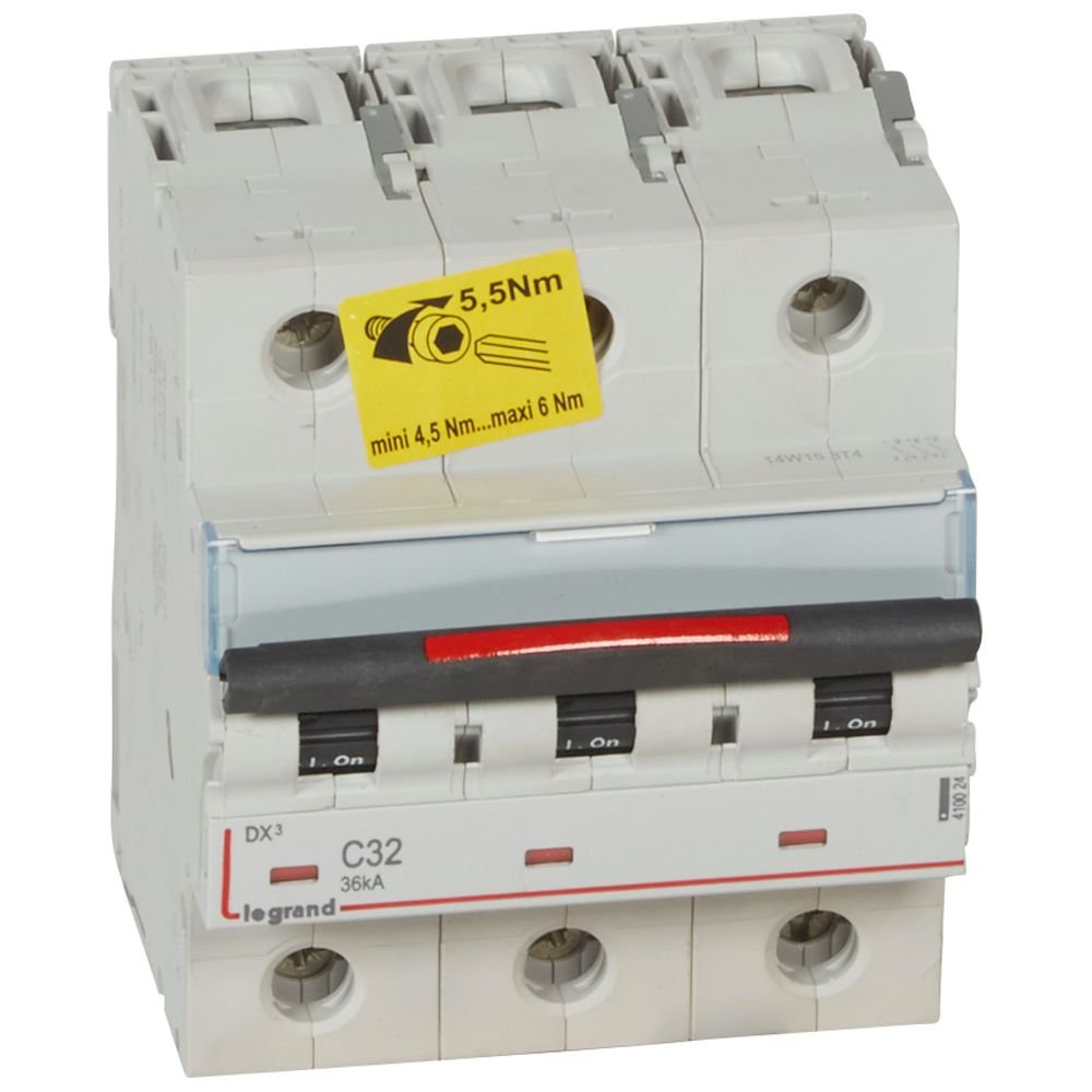 Disjoncteur Legrand DX3 3P C32 36kA 410024