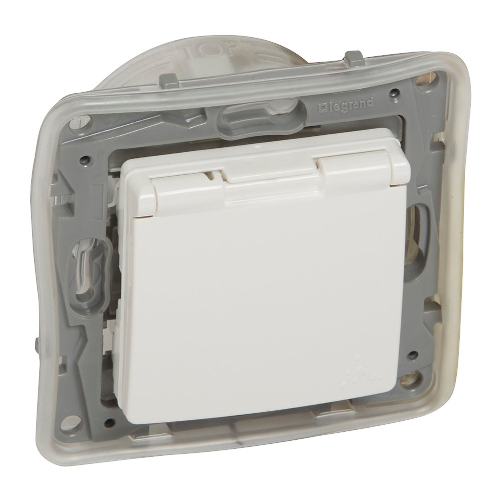 Appareillage étanche 2P+T blanc ECLIPS IP44 blanc Niloé Legrand 764548