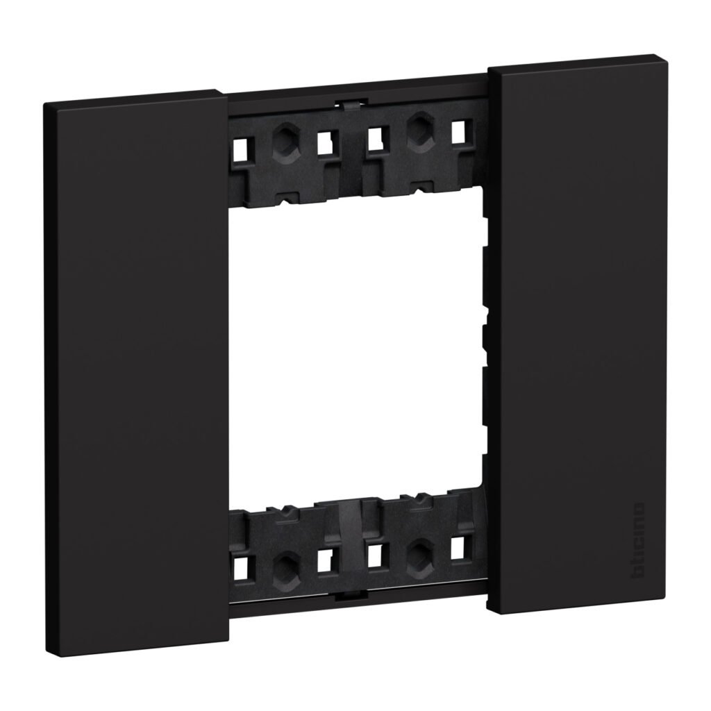 Plaque Living Now-plaque noir 2M Legrand BTKA4802KG