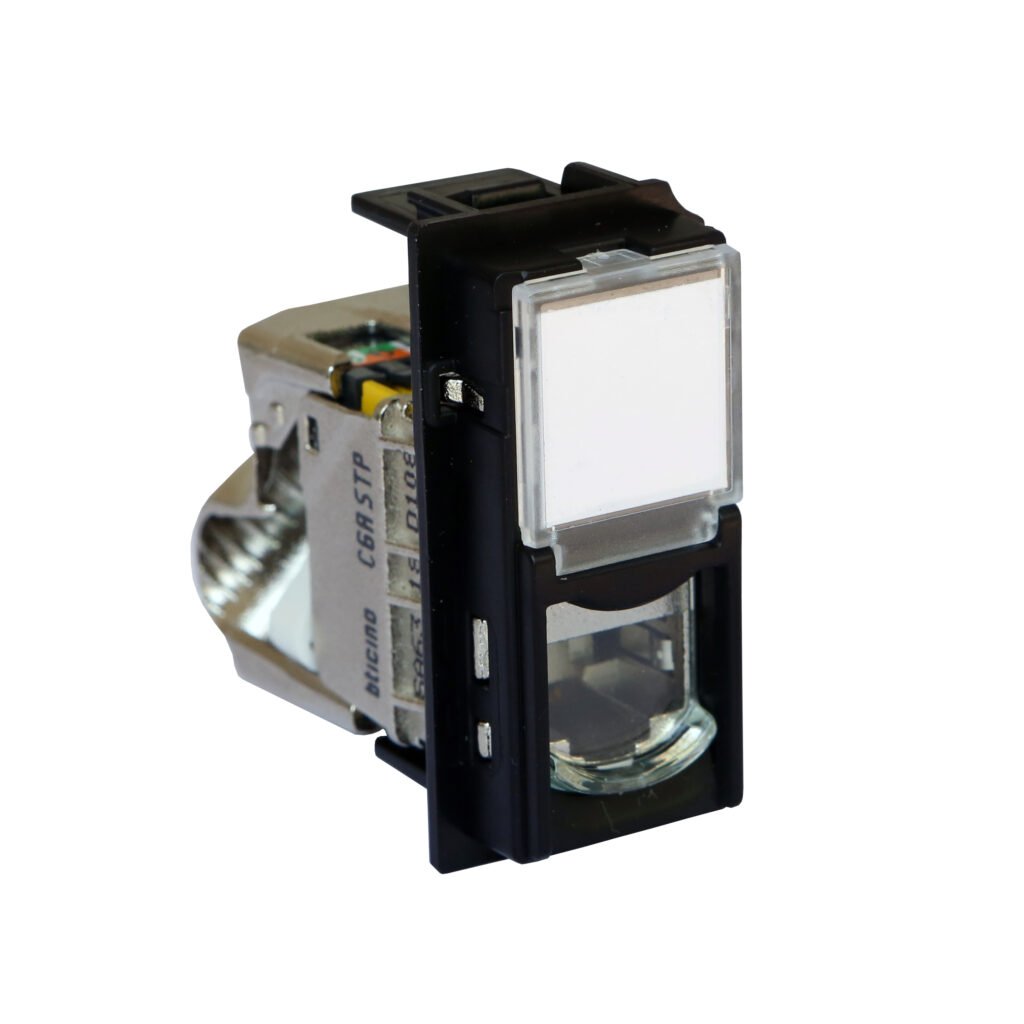 Prise RJ45 Living Now PRISE RJ45 STP CAT6A noir Legrand BTKG4279C6AS