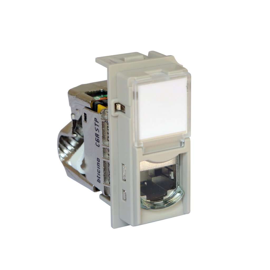 Prise RJ45 Living Now PRISE RJ45 STP CAT6A SABLE Legrand BTKM4279C6AS