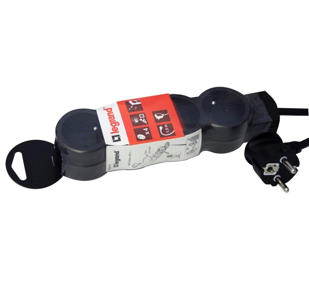 Rallonge Multiprise a Puit 1.5 m 4 × 2p+t 230V 3500W 16A Noire 050207