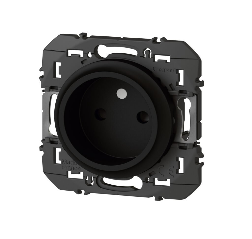 Prise De Courant a Puit À Composer 2P 230V 3500W 16A Noir Dooxie 095274