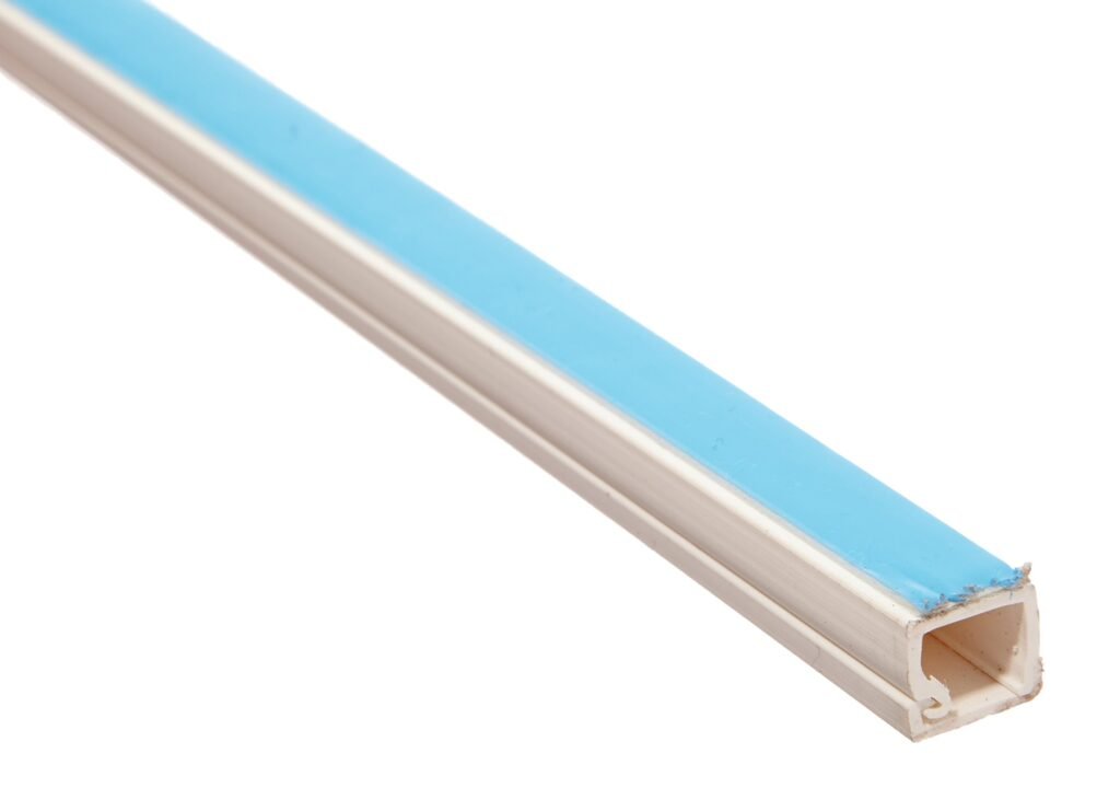 Moulure Adhesif Blanc 2000 × 10 × 10 mm 098231