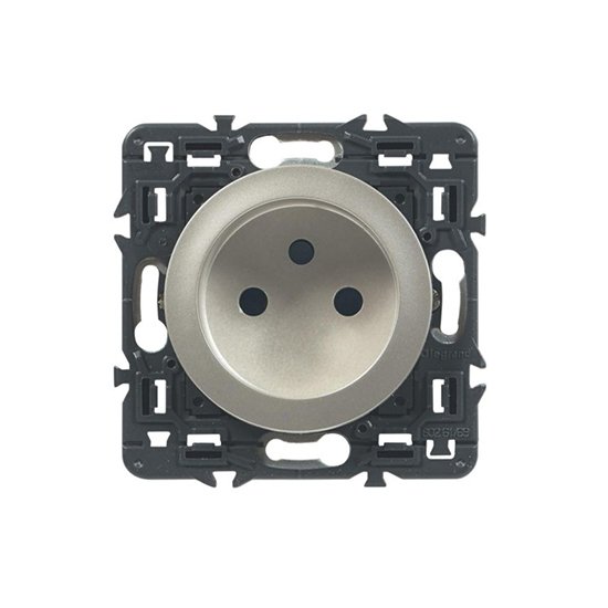 Prise De Courant a Puit À Composer 2P 230V 3500W 16A Titane CELIANE 099750