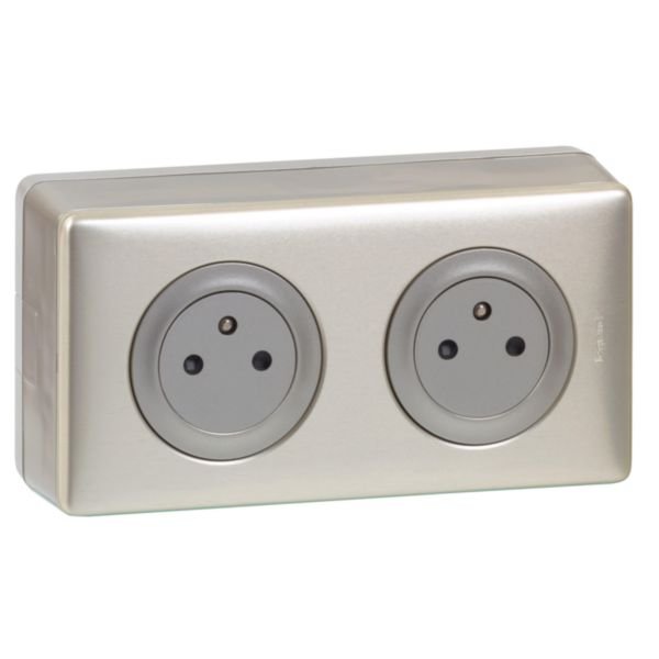 Prise De Courant Double+cadre Saillie Complet Apparent 2 × 2p+t 230V 3500W 16A Titane CELIANE 200223