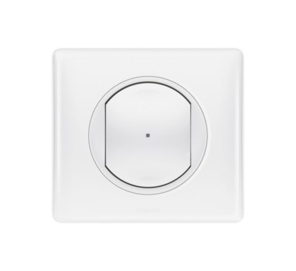 Interrupteur Filaire Connecte Avec Neutre Avec Opt Var Complet Apparent 1P 230V 150W 0.7A Cwn 067797