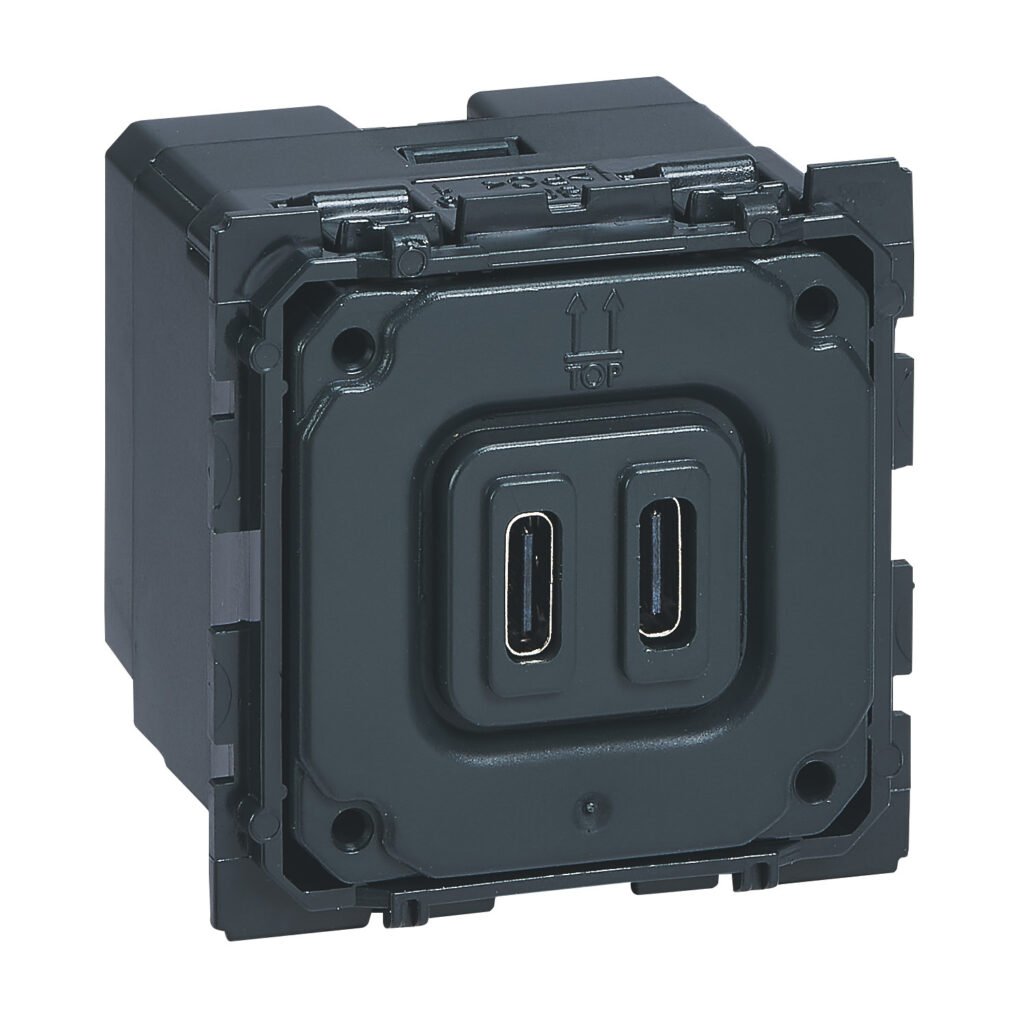 Prise USB Mécanisme Double Type C À Composer 1P 5V 12W 2.4A CELIANE 067466