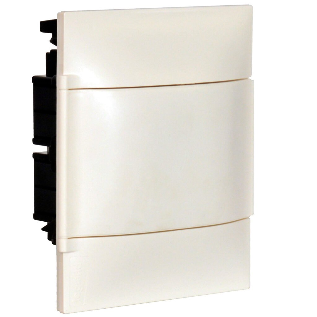 Coffret ENCASTRE 4M PORTE blanc Practibox S Legrand 134044