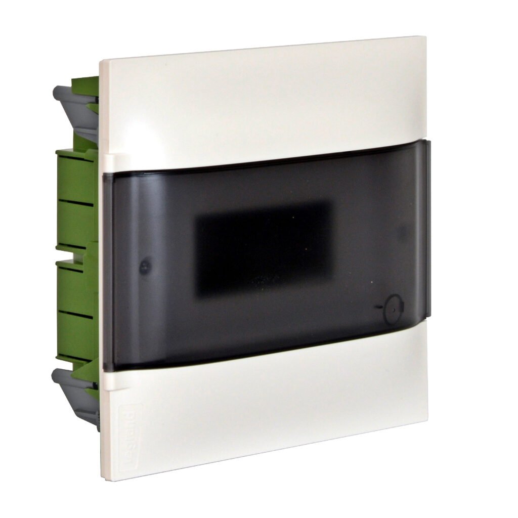 Coffret ENCASTRE 8M porte fumée Practibox S Legrand 134058