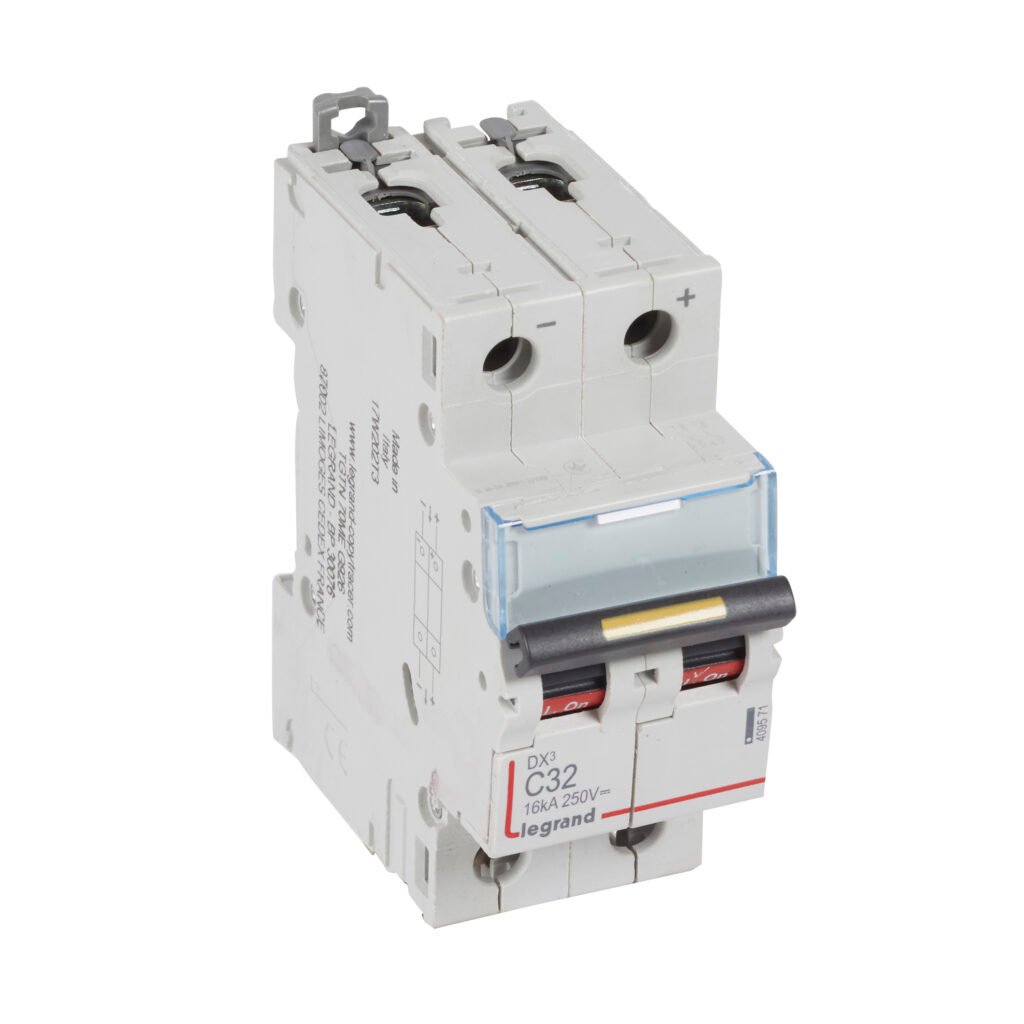 Disjoncteur Legrand DX3 DC 2P C32 16kA 409571