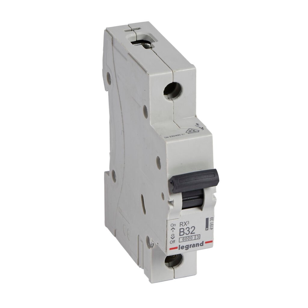 Disjoncteur Legrand RX³ 1 pôle 32 A courbe B 419139