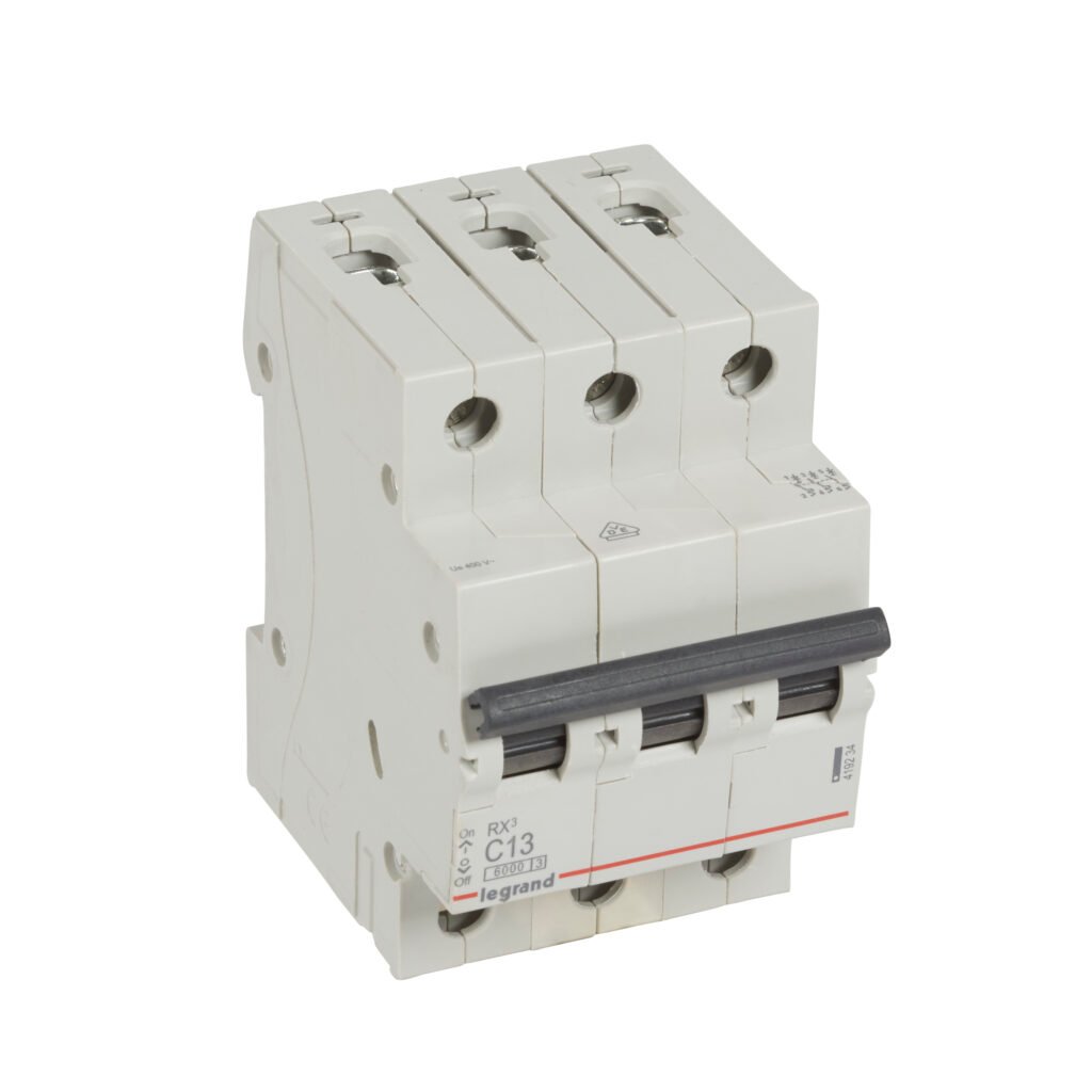 Disjoncteur Legrand RX³ 3 pôles 13 A courbe C 419234