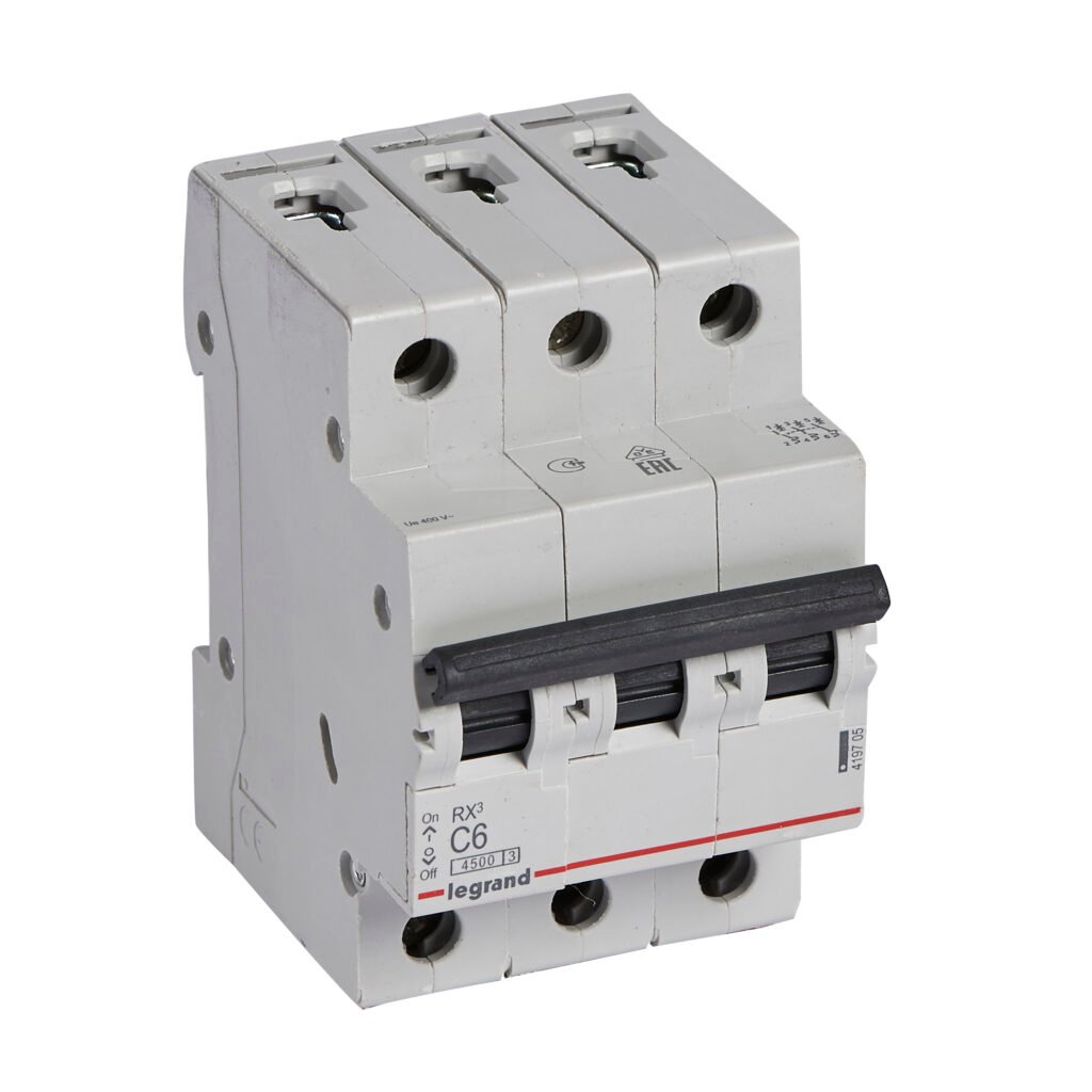 Disjoncteur Legrand RX³ 3 pôles 6 A courbe C 419705