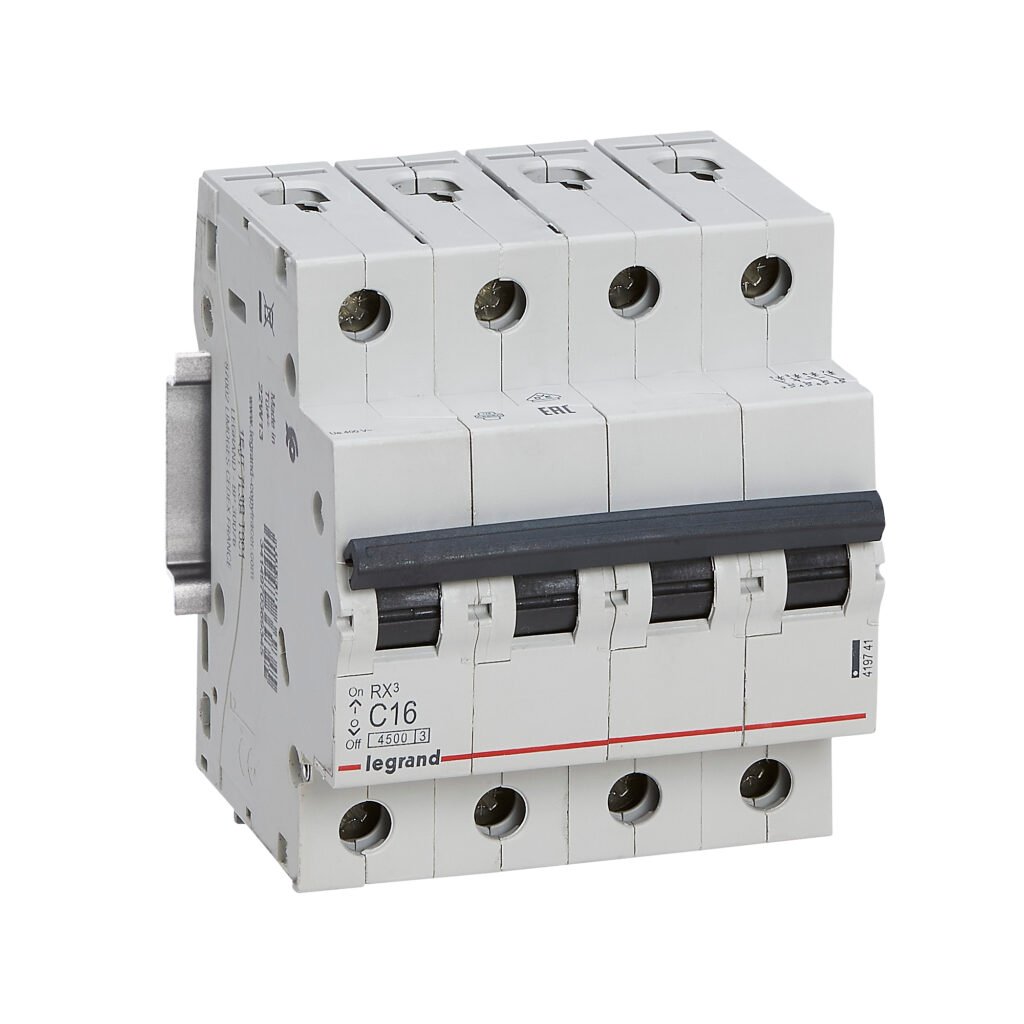 Disjoncteur Legrand RX³ 4 pôles 16 A courbe C 419741