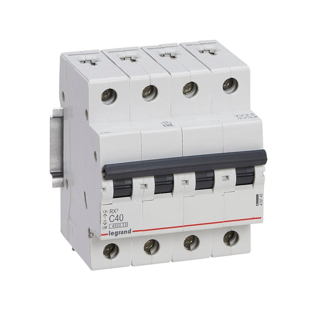 Disjoncteur Legrand RX³ 4 pôles 40 A courbe C 419745
