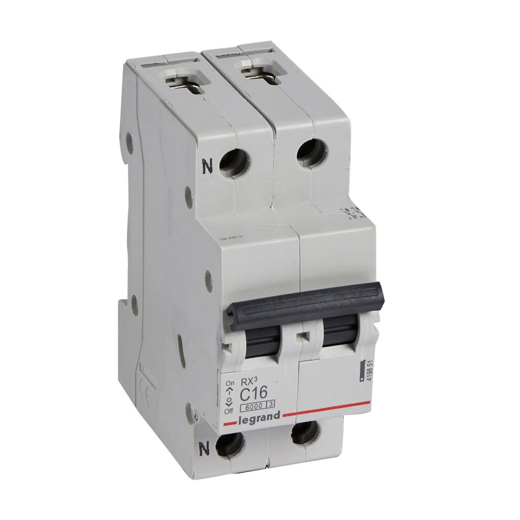 Disjoncteur Legrand RX3 1P+N 16A courbe C 6kA 419851