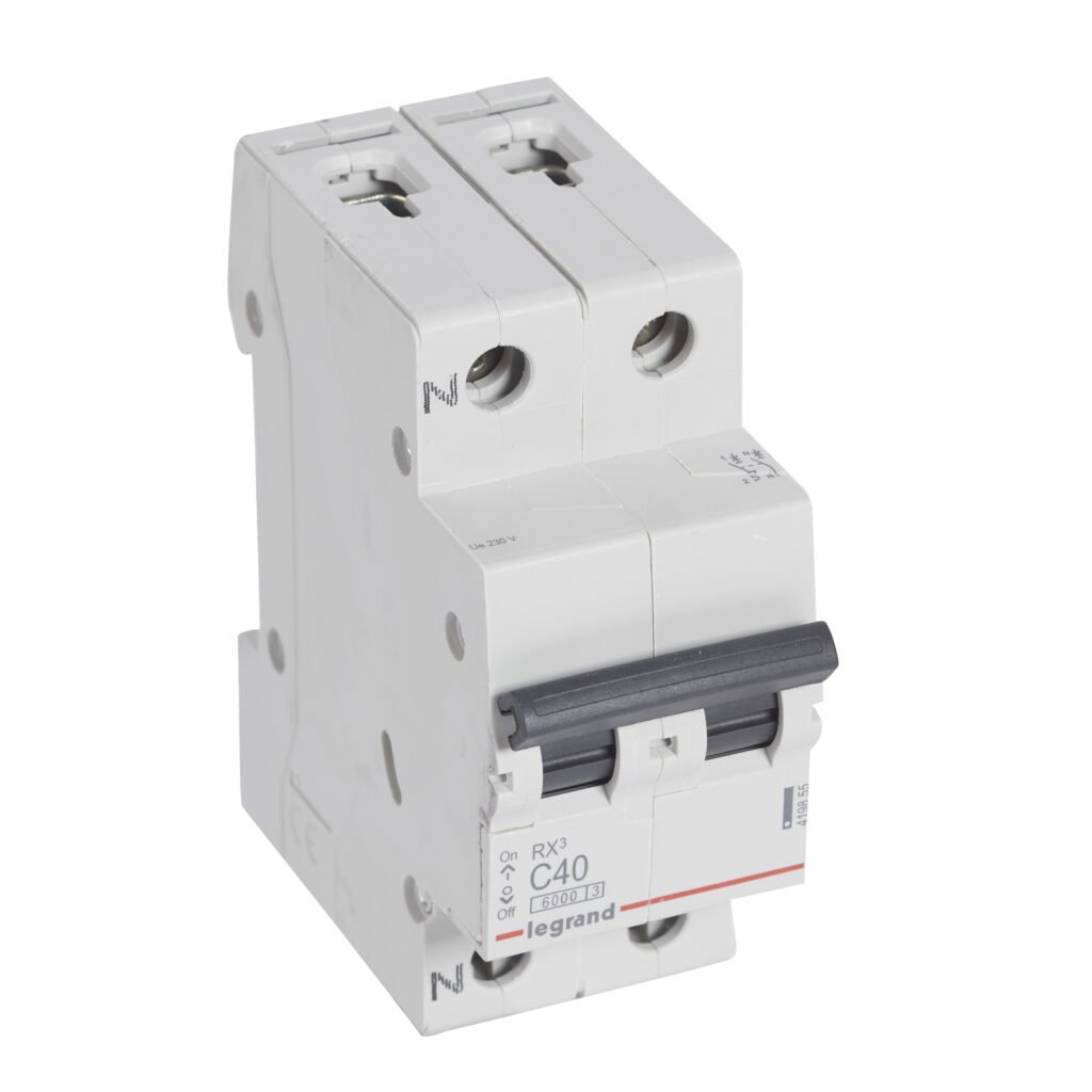 Disjoncteur Legrand RX3 1P+N 40A courbe C 6kA 419855