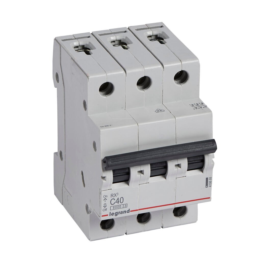 Disjoncteur Legrand RX3 3P 40A courbe C 6kA 419888