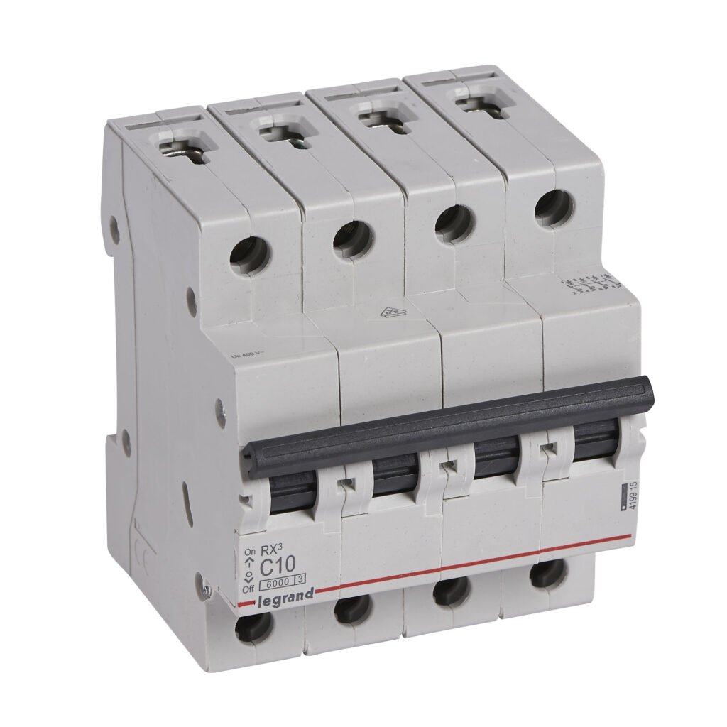 Disjoncteur Legrand RX3 4P 10A courbe C 6kA 419915