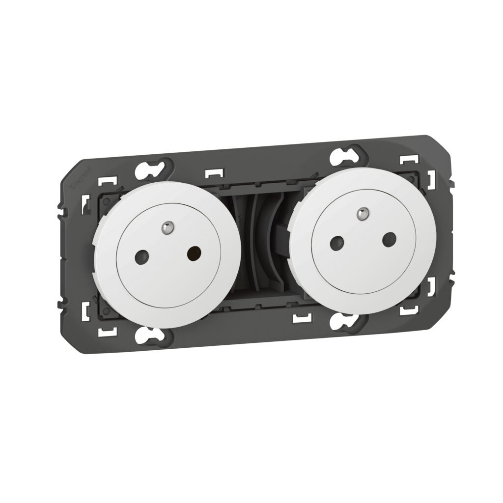 Accessoire de raccordement 2X2P+T PRECABLEES blanc dooxie Legrand 600332
