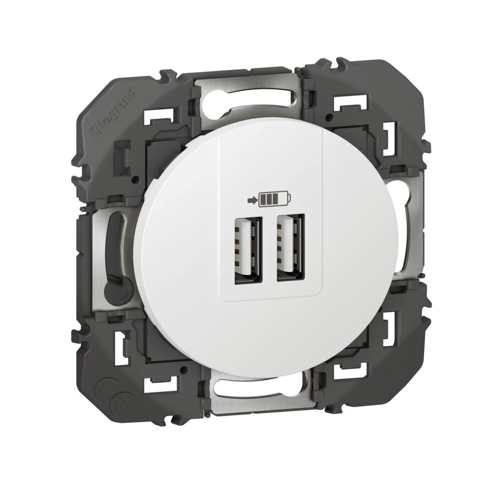 Accessoire multimédia CHARG 2USB A+A 3A 15W blanc dooxie Legrand 600343