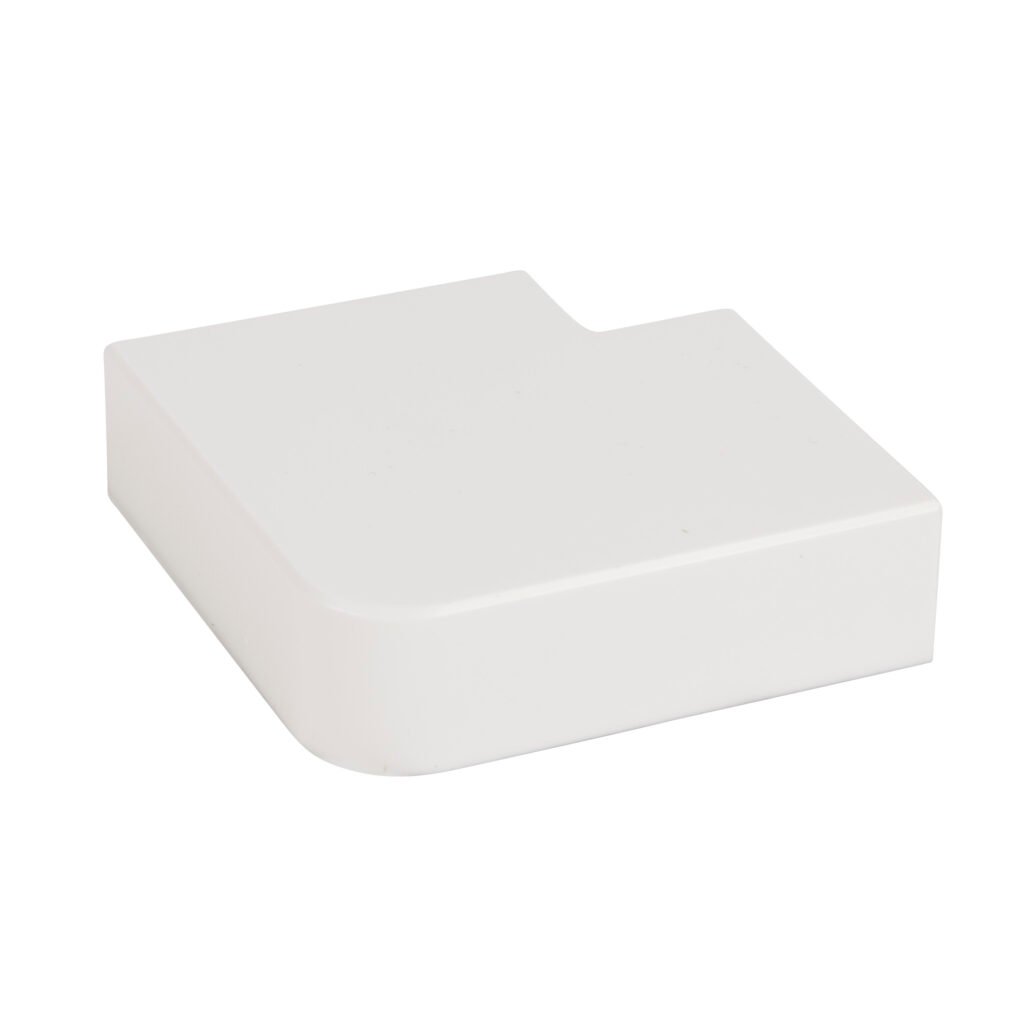 Moulure électrique ANGLE PLAT 40X16 MM DLP Legrand 638153
