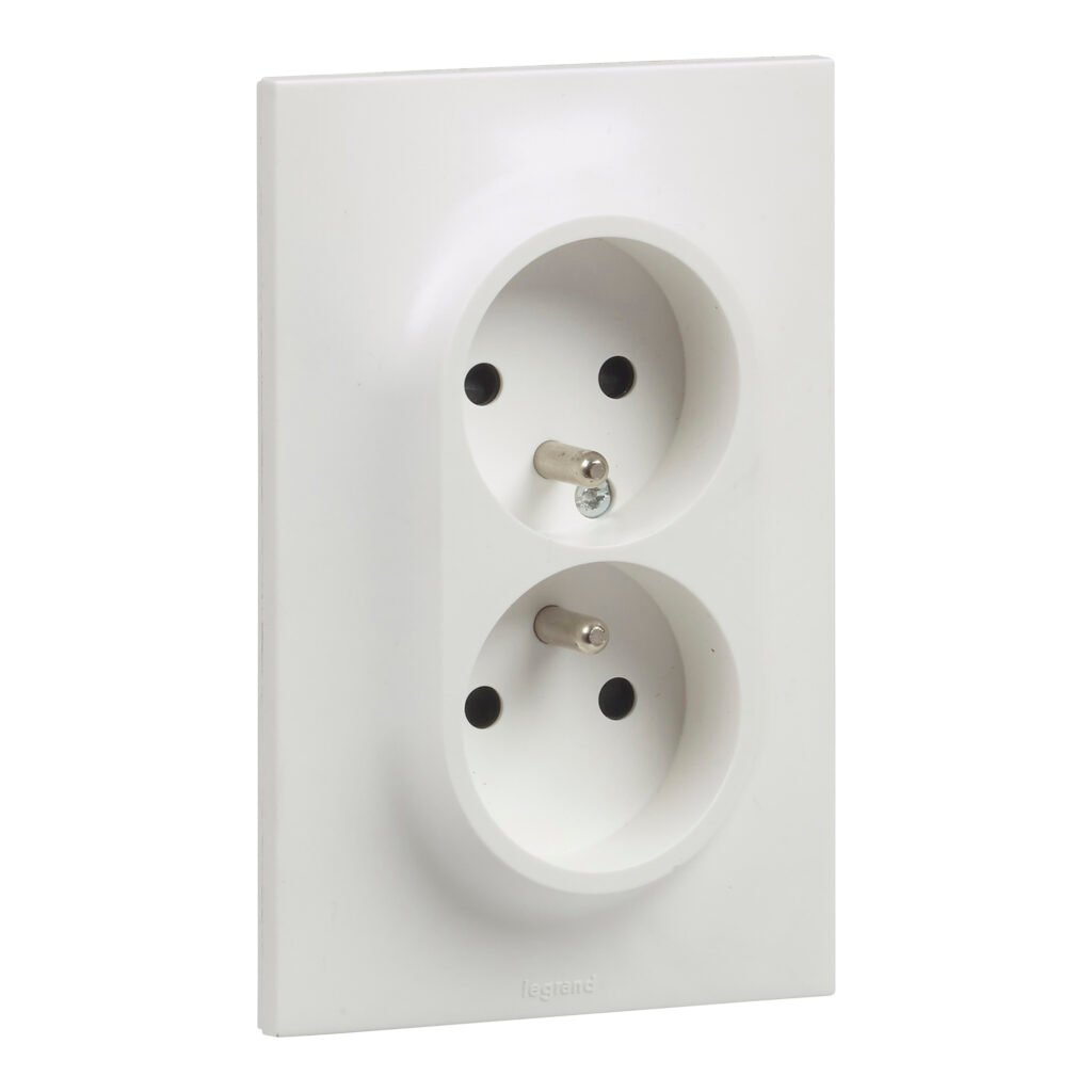 Accessoire de raccordement 2X2P+T blanc BV ECLIPS 1P blanc Urbano Legrand UB3121WH